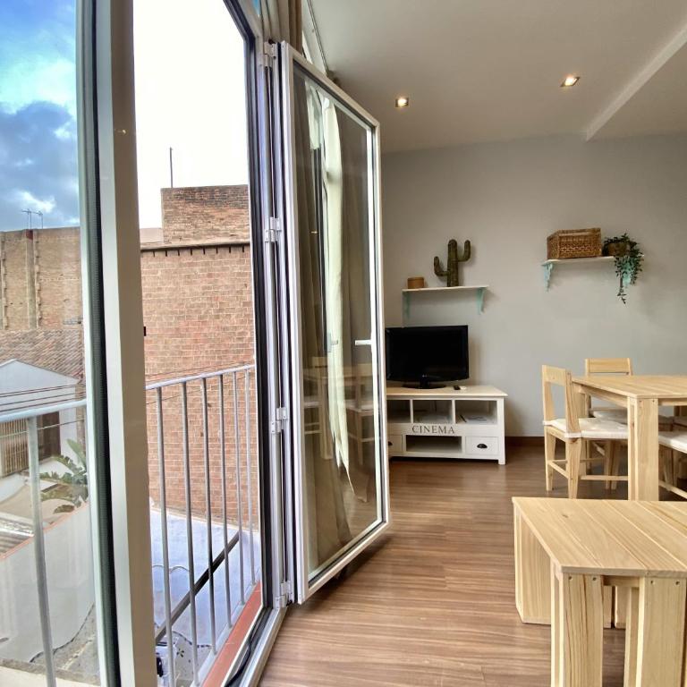 Loft Pere IV - One-Bedroom Apartment - 6