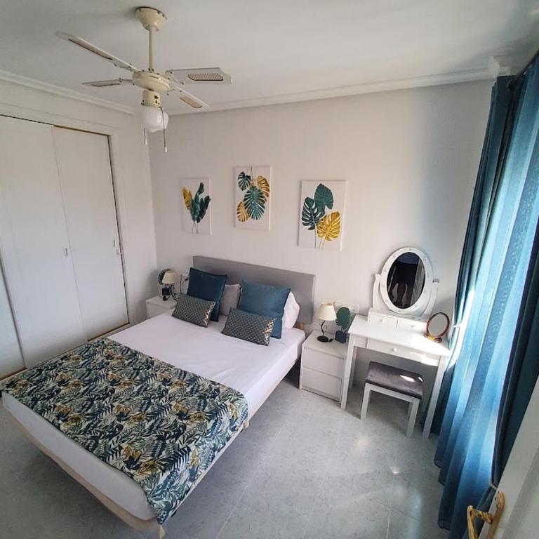 Superbe appartement calme vue mer - Apartamento de 2 dormitorios con terraza y vistas al mar - 2