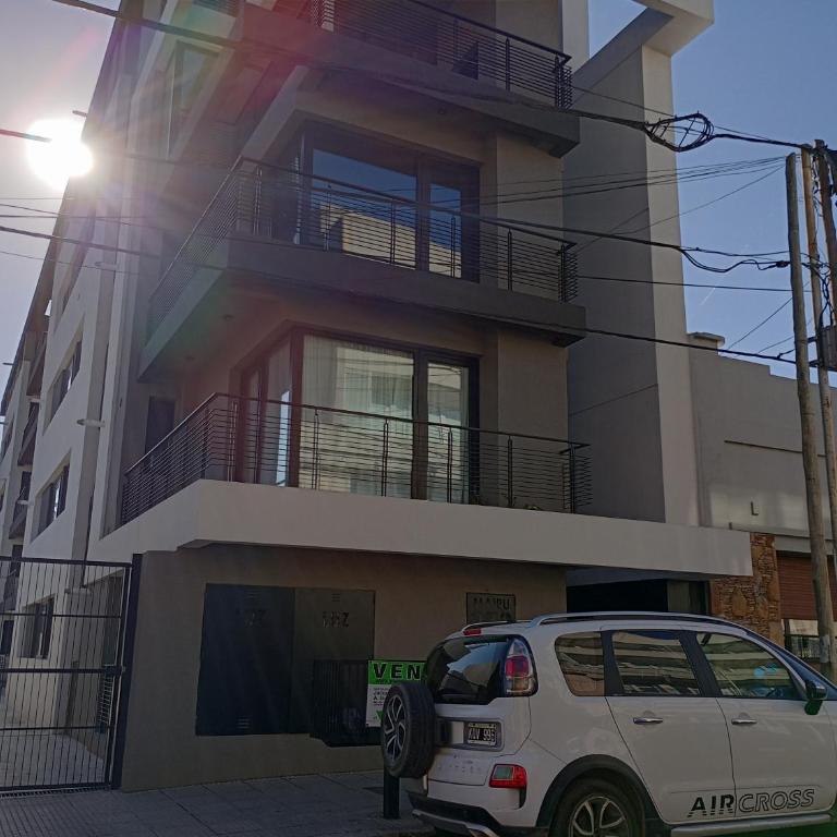 Depto centrico a estrenar con cochera! - Apartamento de 1 dormitorio - 15