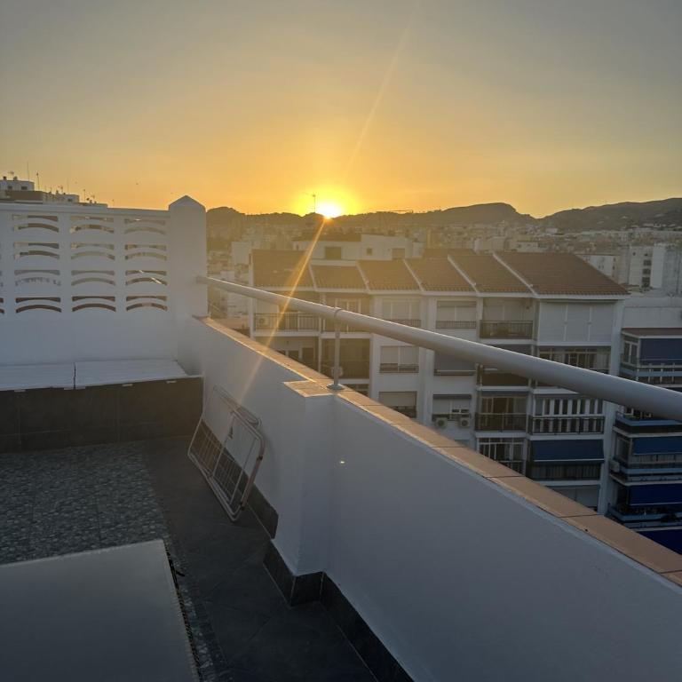 Atico Plaza Bailen Malaga Centro - Apartamento de 2 dormitorios - 1