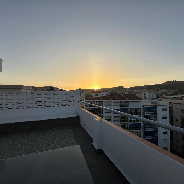 Atico Plaza Bailen Malaga Centro - Apartamento de 2 dormitorios - 2