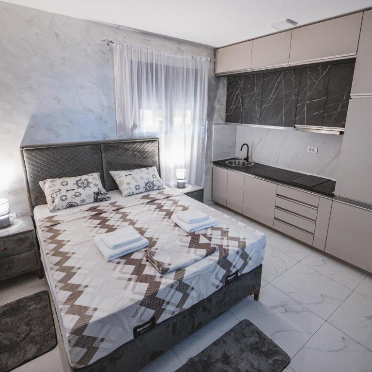 Apartment Lena - Apartment - 4
