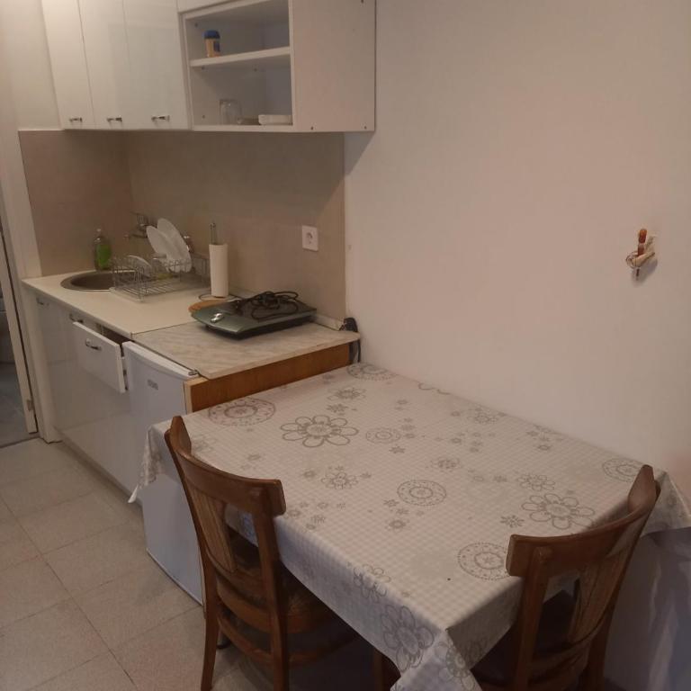 Entire comfortable apartment 2 - Apartman sa 1 Spavaćom Sobom - 4