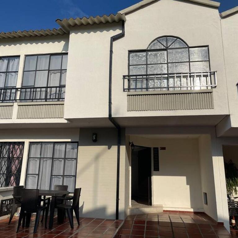 Magnífica y Acogedora Casa en Condomiminio - Casa de 3 dormitorios - 2