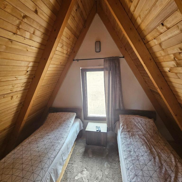 Vikendica IVA - Two-Bedroom House - 32