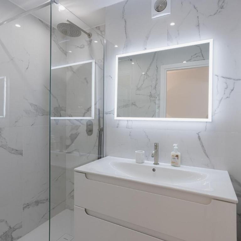 7 Pradignac by Halldis - Apartment 2 - 12