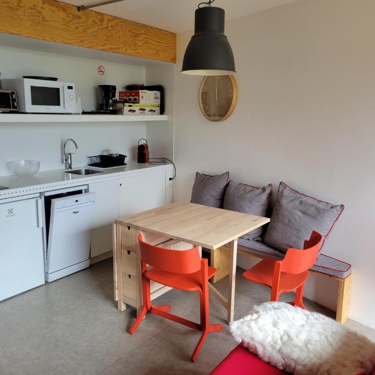 Studio rénové 5 pers, balcon, vue Mont Blanc - FR-1-346-376 - Estudio - 1