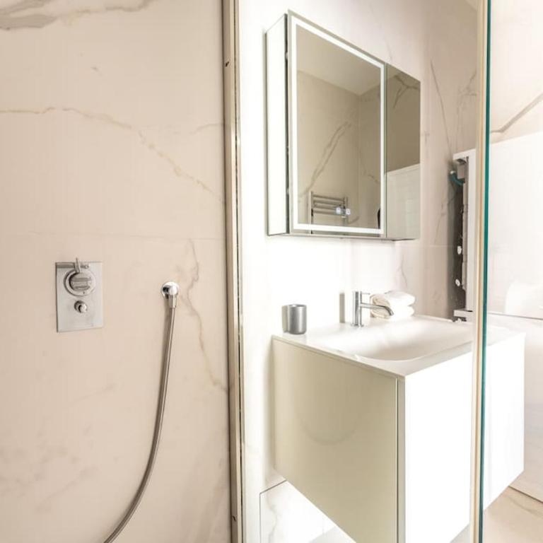 Luxury Appartement Champs Elysees - Appartamento Deluxe con 1 Camera da Letto - 16