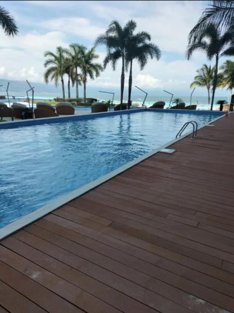 Peninsula Condo on 10th Floor - Villa - 21