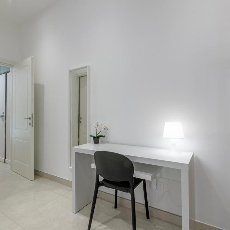 Roma apartment near to Colosseum Re-House - Casa Vacanze - 44