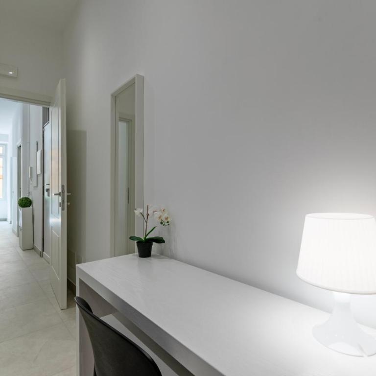 Roma apartment near to Colosseum Re-House - Casa Vacanze - 45