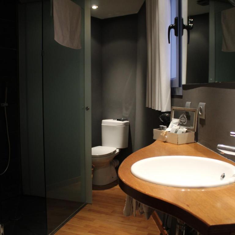 Hotel Cal Tet - Double Room - 8