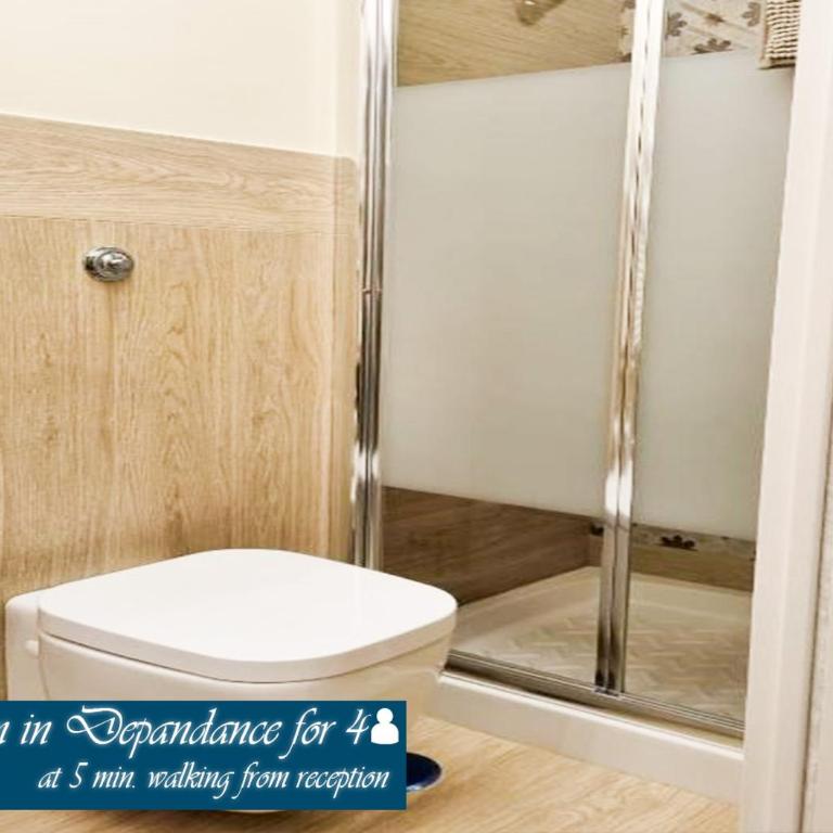 Bed & Breakfast Medea - Luxury Quadruple Room - Annex - 8