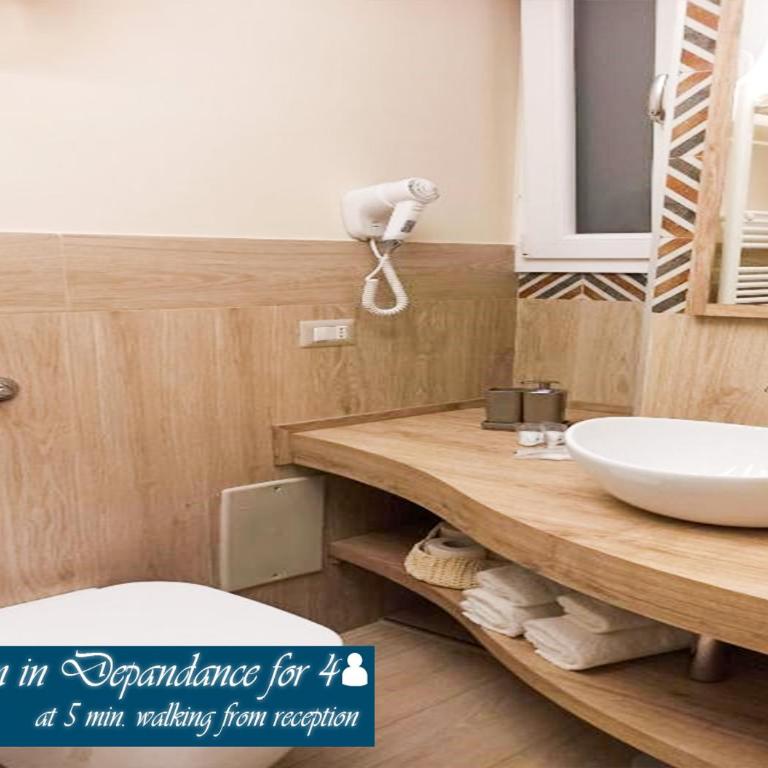 Bed & Breakfast Medea - Luxury Quadruple Room - Annex - 9