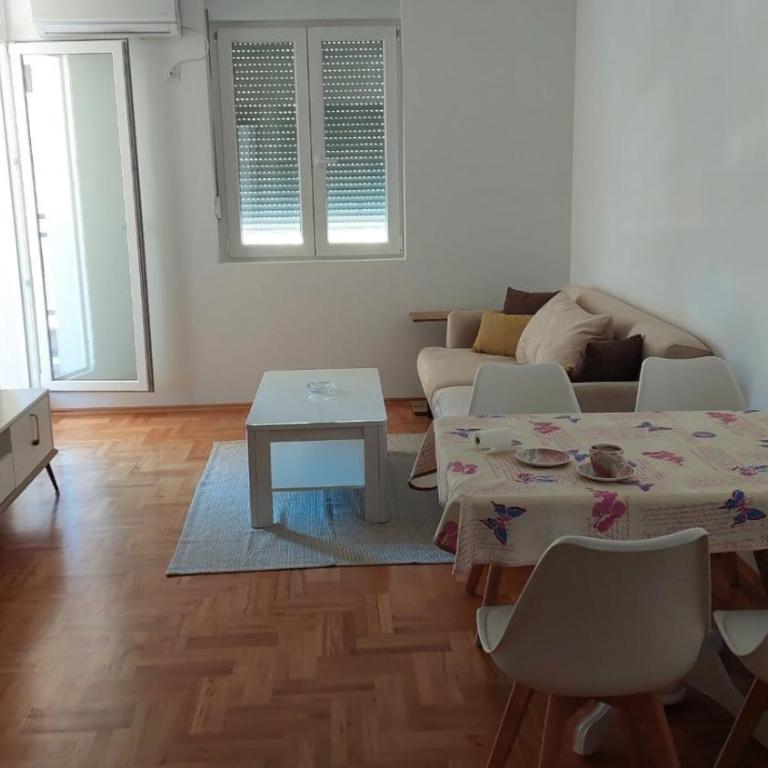 Apartman Sasa - Three-Bedroom Apartment - 2