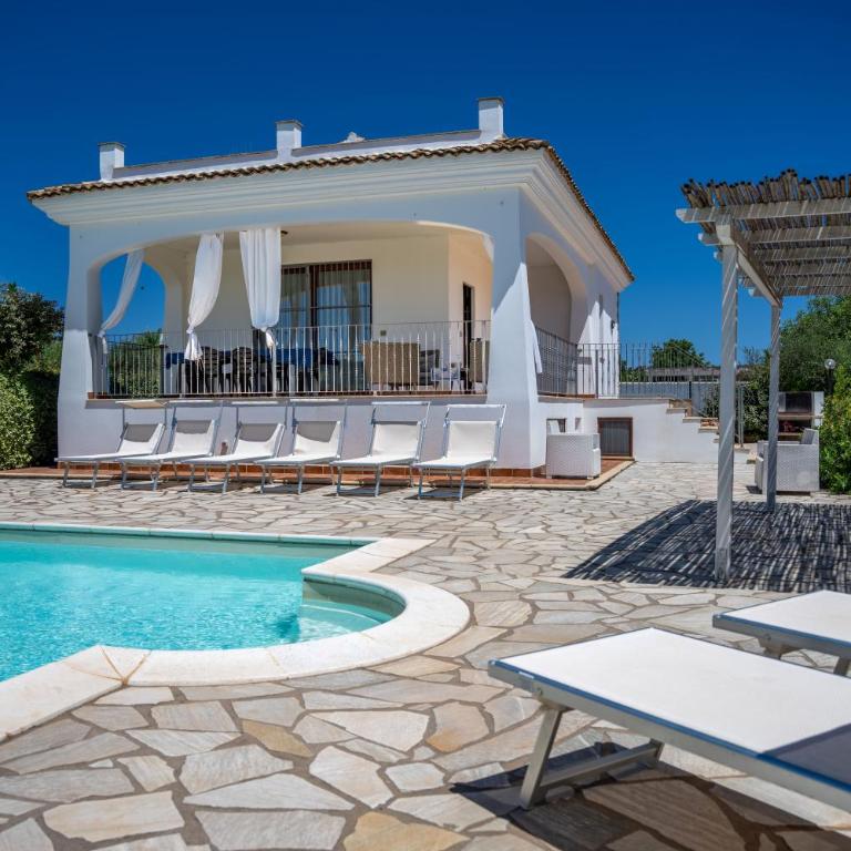 VILLA RAFAEL CON Piscina, IUN P4098 - Villa con Piscina Privata - 4