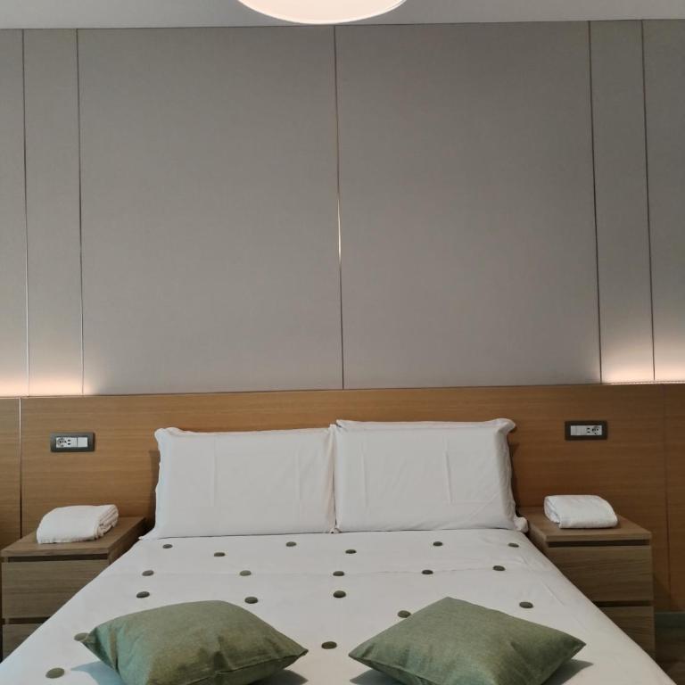 Arcobaleno Apartment 2 Bedrooms Venice-Mestre - Two-Bedroom Apartment - 32