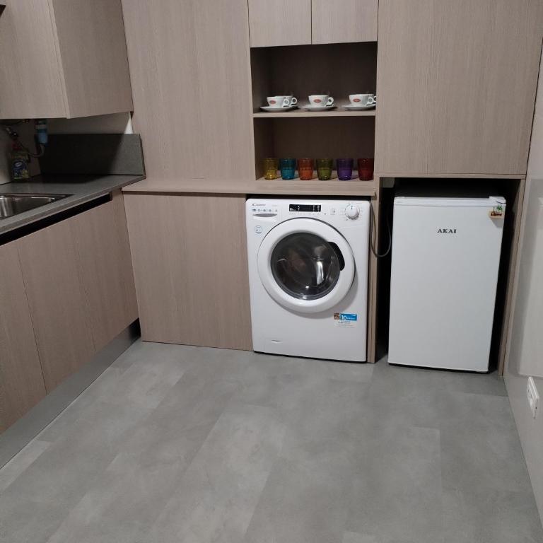Arcobaleno Apartment 2 Bedrooms Venice-Mestre - Two-Bedroom Apartment - 36