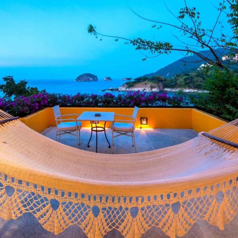 Oceanfront 15 Bedroom Villa for 34 Guests - Villa - 33