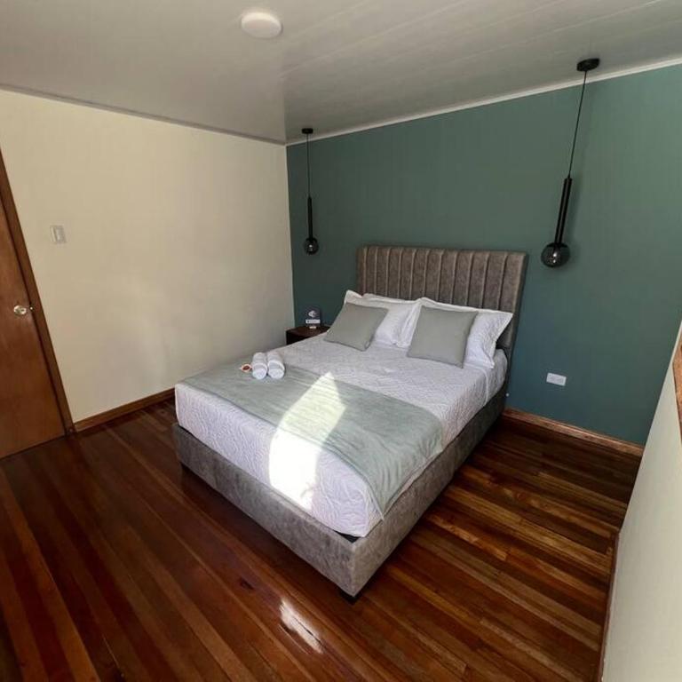 Casa Jardín - Alojamiento en el corazón de Bogotá - Casa de 6 dormitorios - 17