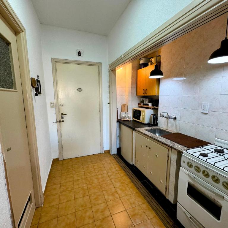 Monoambiente muy amplio Plaza Colon - Apartamento de 1 dormitorio - 11