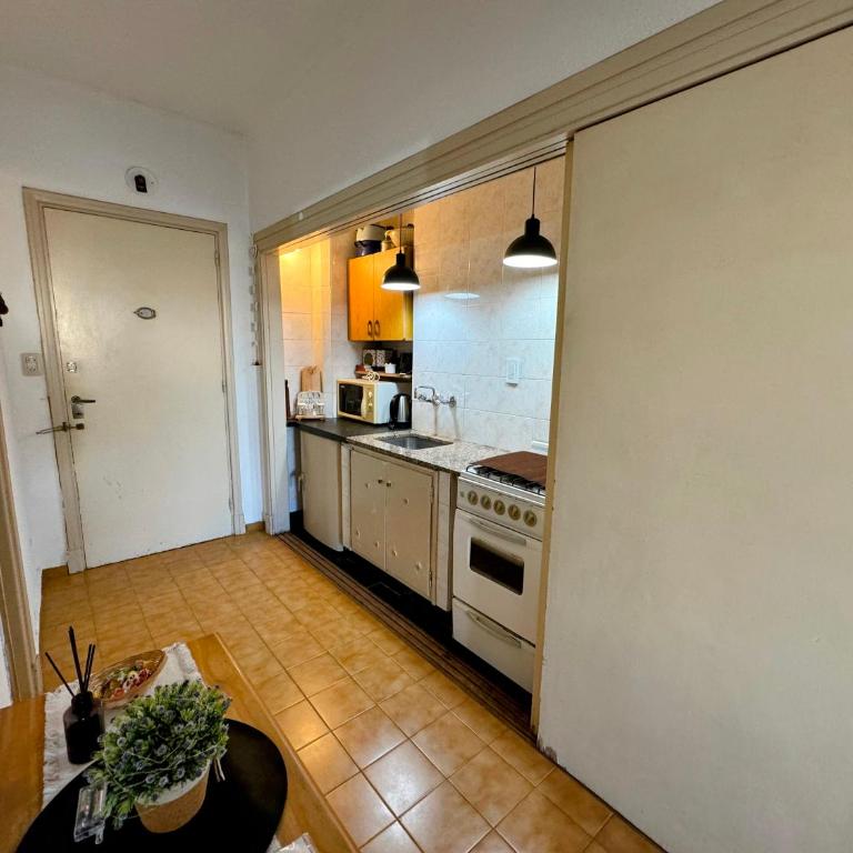 Monoambiente muy amplio Plaza Colon - Apartamento de 1 dormitorio - 10
