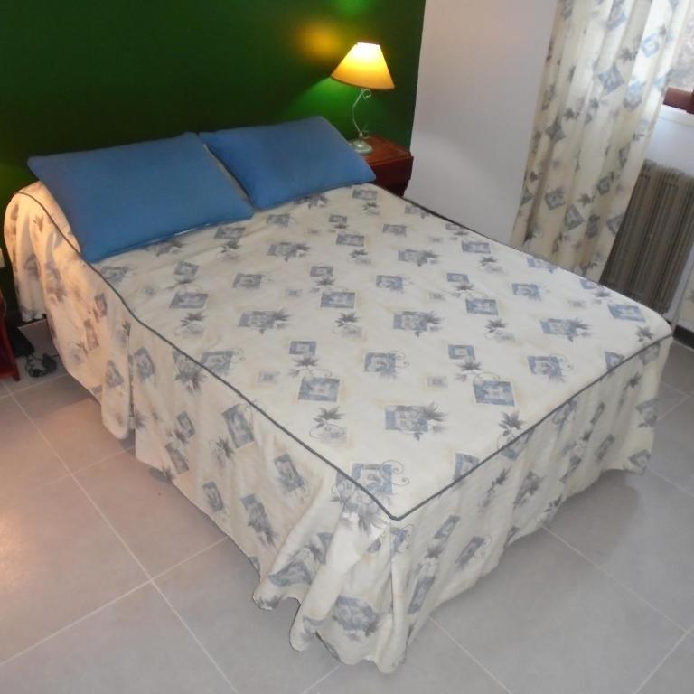 Hotel de los Cesares - Habitación Doble con baño privado - 11