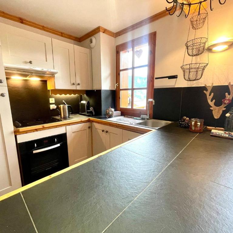 Duplex charmant au village, 6 pers, parking, casier à ski - Appartement 3 Chambres - 2