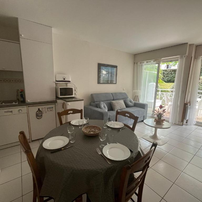 T2 avec Terrasse et Accès Direct Plage à Arcachon - FR-1-374-228 - Apartamento - 2