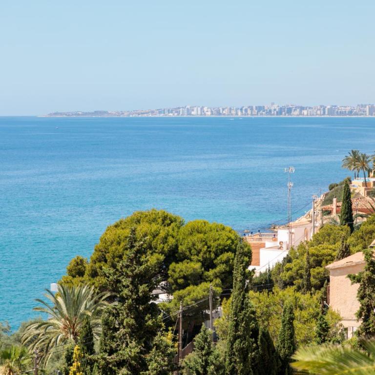 Villa Eliane with amazing sea views and large private swimming pool! - Five-Bedroom House - 5
