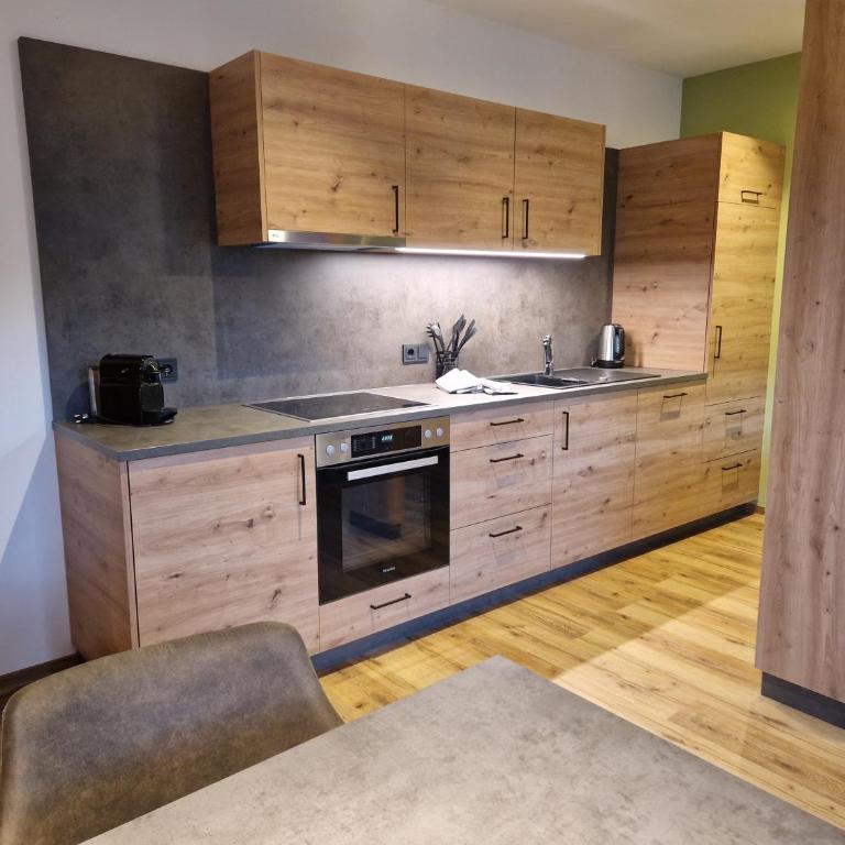 Haus Schmied - Apartment mit 1 Schlafzimmer und Seeblick - 10