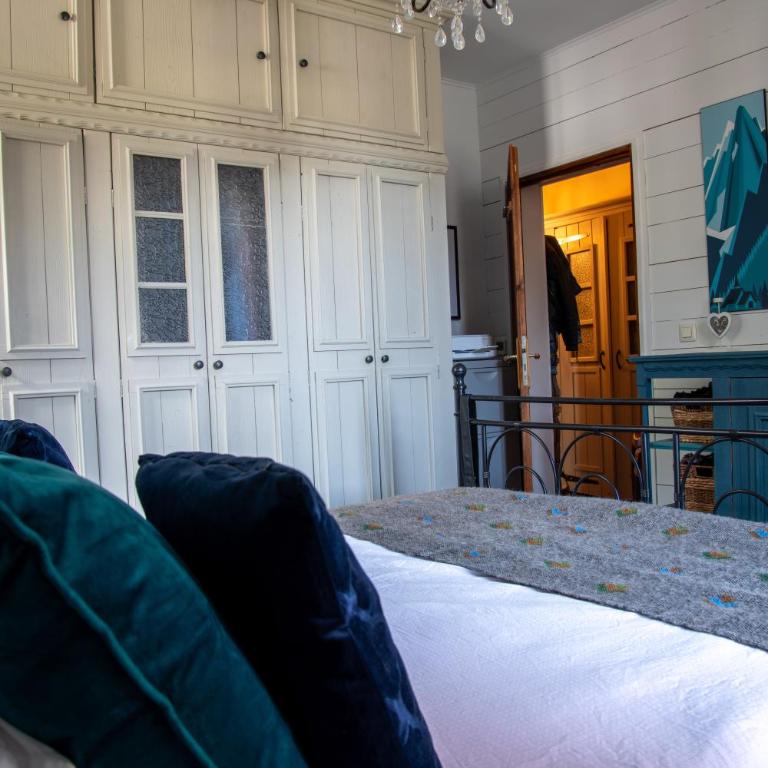 Heart of Chamonix Lovely and cosy 2 bedrooms, terrace, parking - Two-Bedroom Apartment - 39