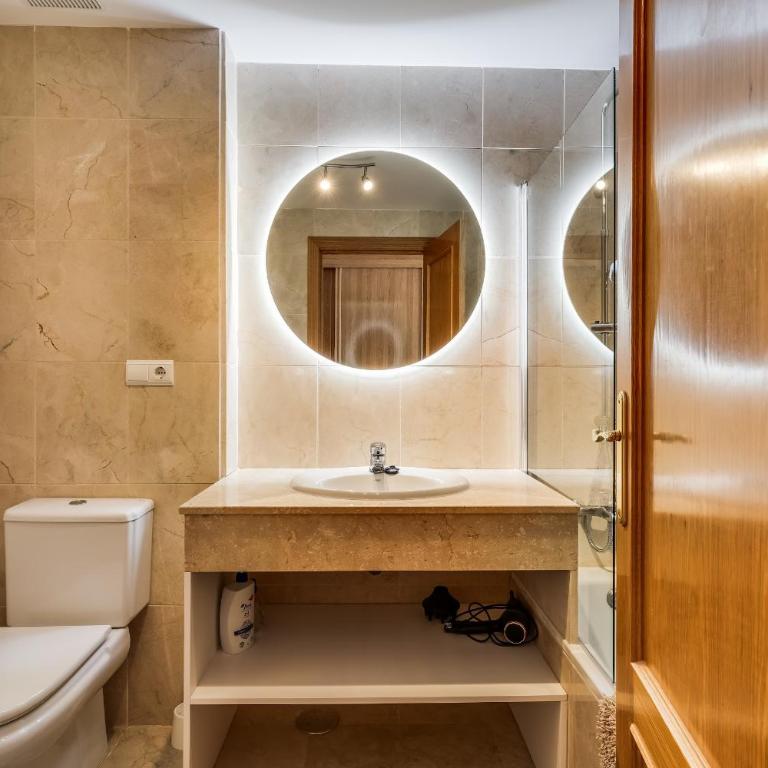 Family-Friendly Garden Apartment - Lunymar Golf Estepona, Pool & Near Beach - Apartment - 18