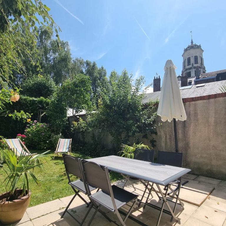 " Jardins du Clos Notre Dame " - Bucolic apartment in the city center - Apartment - 1