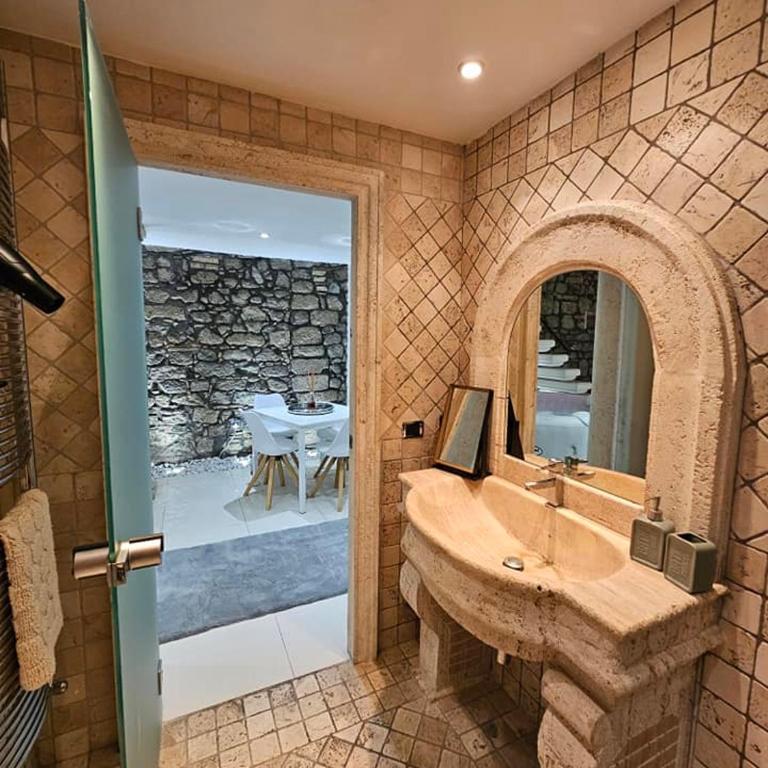 White Loft & spa - Appartamento con 1 Camera da Letto - 58