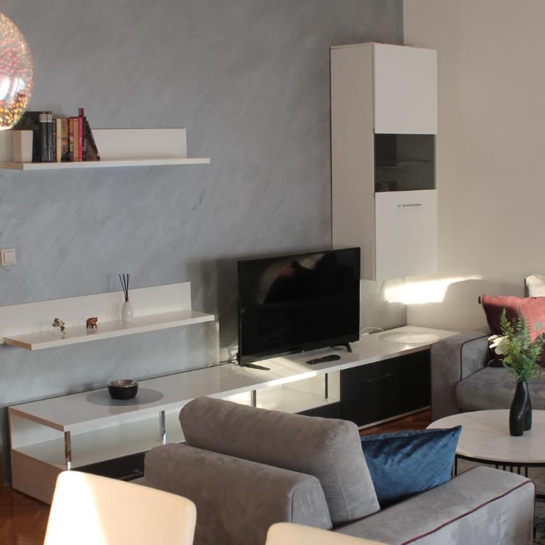 Dream View Apartments - Two-Bedroom Apartment - 22