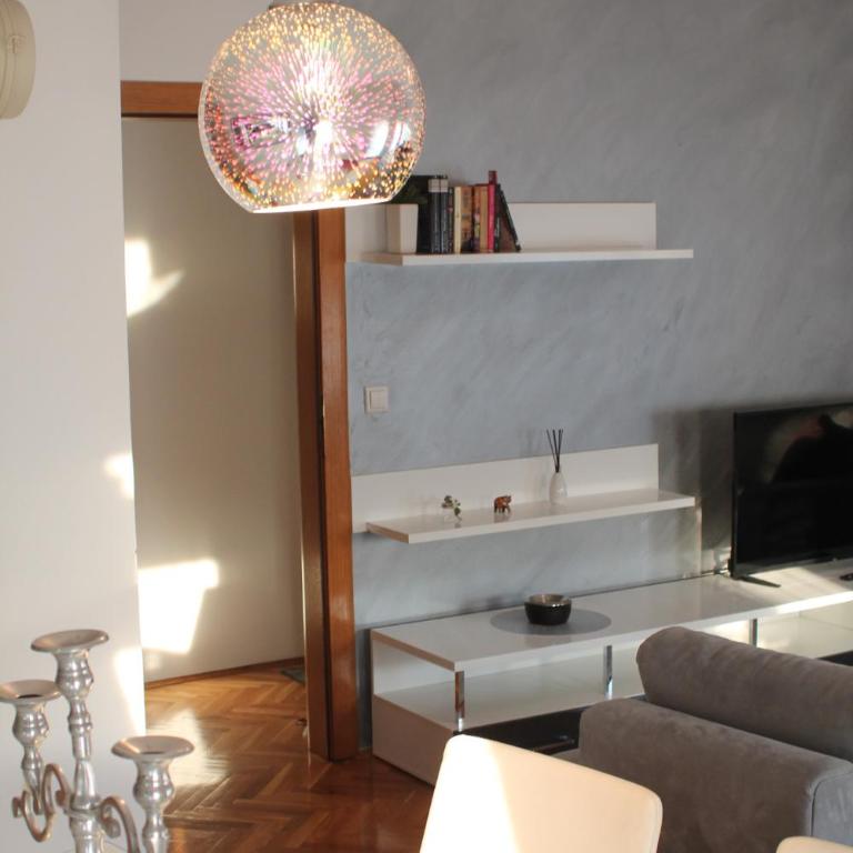 Dream View Apartments - Two-Bedroom Apartment - 24