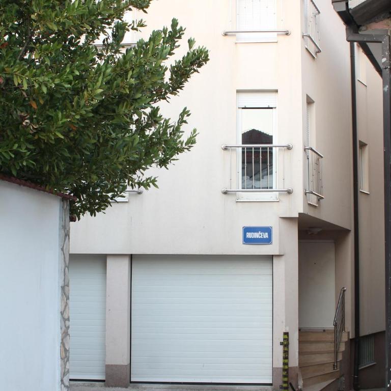 Dream View Apartments - Two-Bedroom Apartment - 37