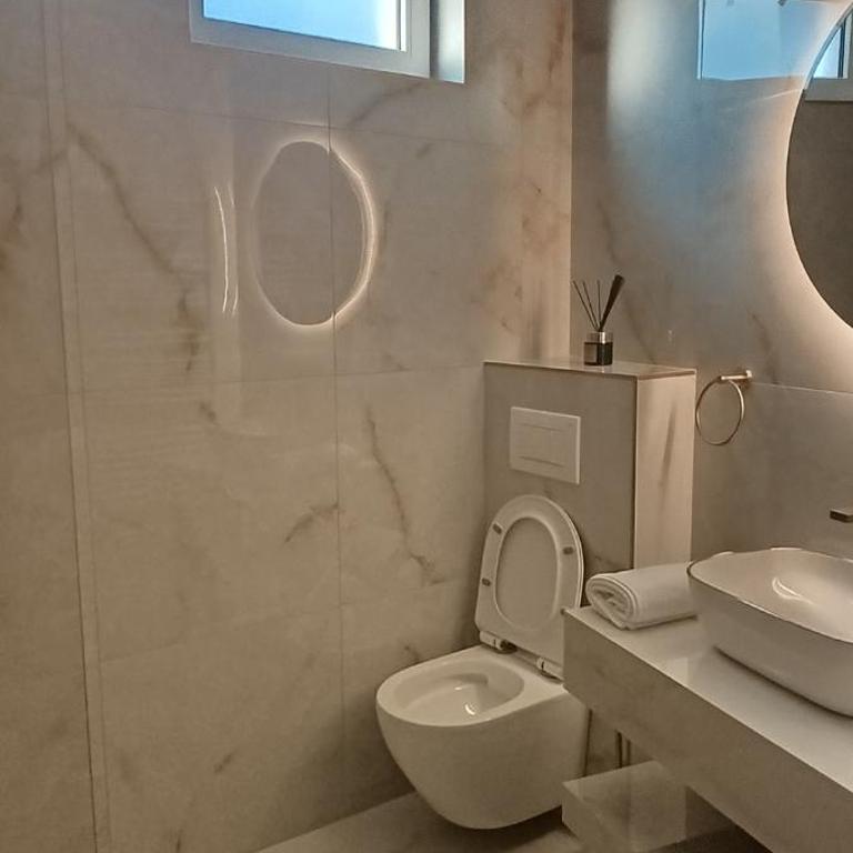 Dream View Apartments - Two-Bedroom Apartment - 38