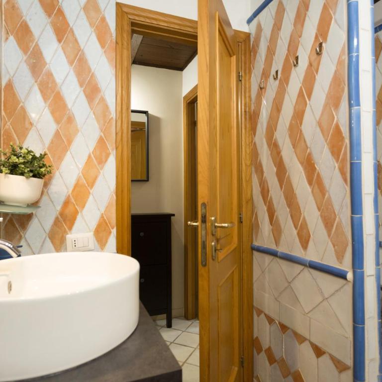 San Peter Borgo 68 - Apartment - 22