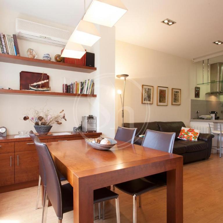 Cómodo apartamento en el Eixample - One-Bedroom Apartment - 2