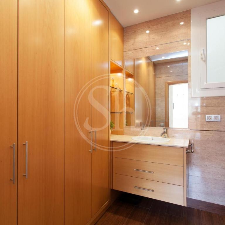 Cómodo apartamento en el Eixample - One-Bedroom Apartment - 12