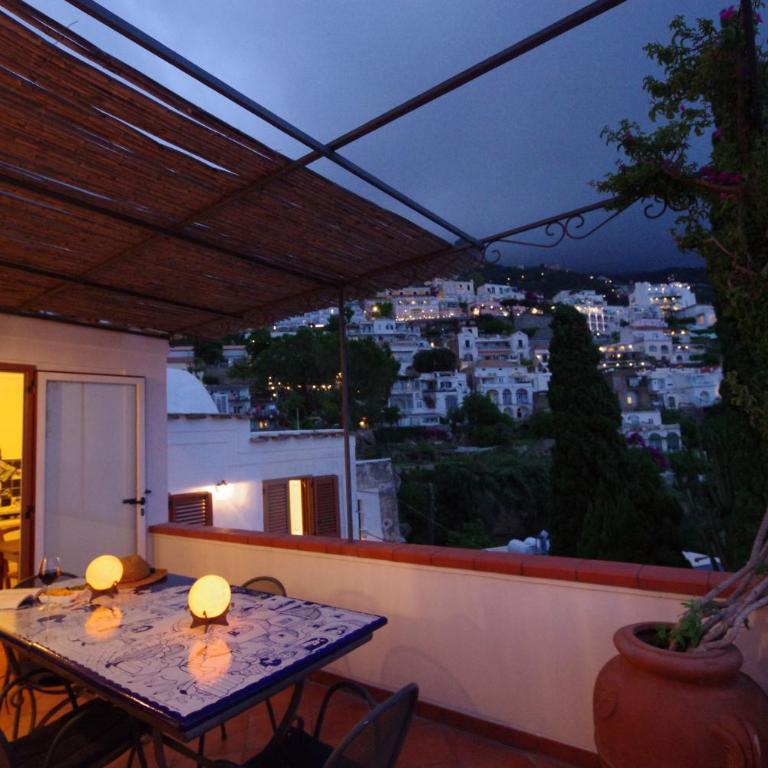 La Casa di Anita - Three-Bedroom House - 4