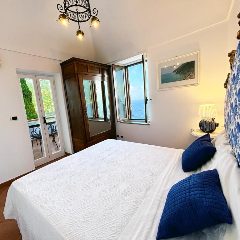 La Casa di Anita - Three-Bedroom House - 20