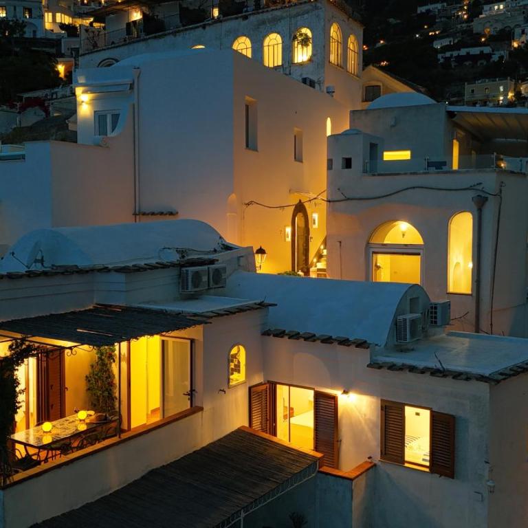 La Casa di Anita - Three-Bedroom House - 5