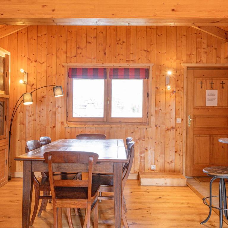 Apartment Capucin - A 3 Bedroom Chamonix Mountain Loft - Apartamento de 3 dormitorios con vistas a la montaña (6 personas) - 19