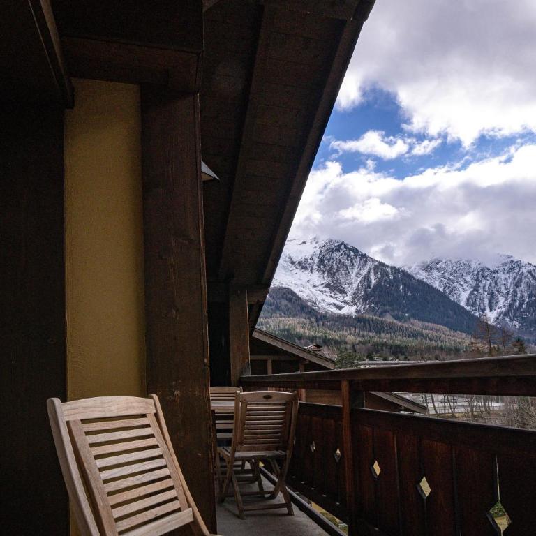 Apartment Capucin - A 3 Bedroom Chamonix Mountain Loft - Apartamento de 3 dormitorios con vistas a la montaña (6 personas) - 33