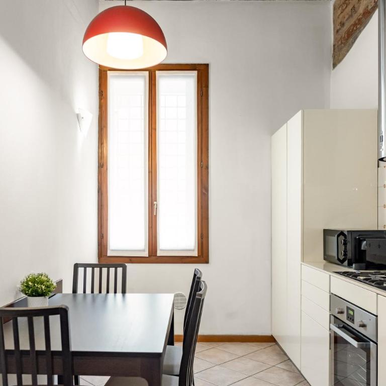 Ari Home - One-Bedroom Apartment - 4