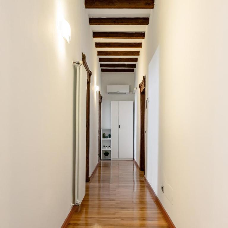 Ari Home - One-Bedroom Apartment - 15
