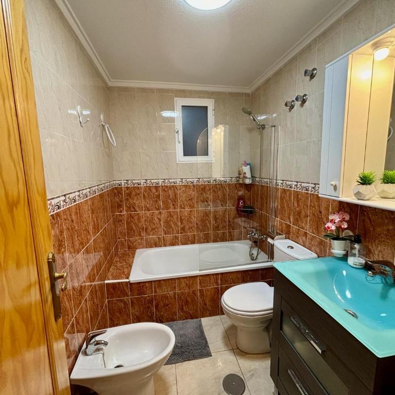 Elegantiškas butas Torreviejos širdyje - Apartamento de 1 dormitorio - 2